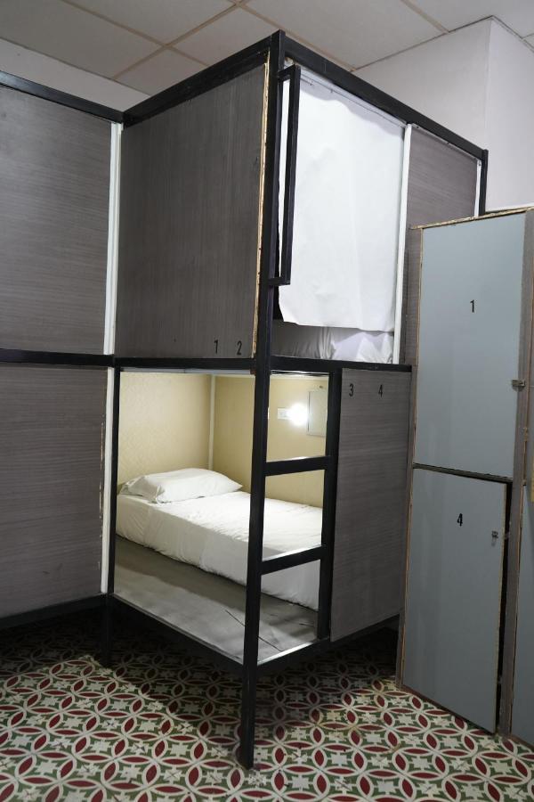 Petronio'S Hostel Cali Buitenkant foto